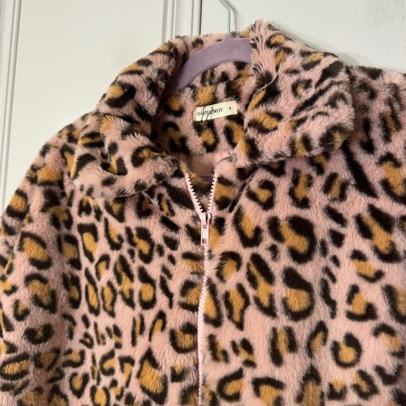 ANDTHEWHY Faux Fur Pink Leopard Print Jacket Coat Front Pockets Zip‎ Size Medium - Picture 3 of 12